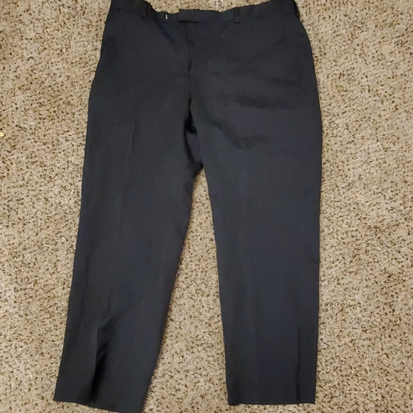 Kenneth Cole Reaction Straight-fit texture stria - Picture 1 of 4